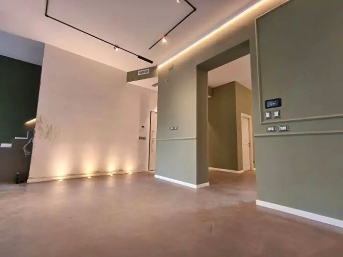 Casa trilocale in vendita in Via Giacomo Matteotti, Foggia