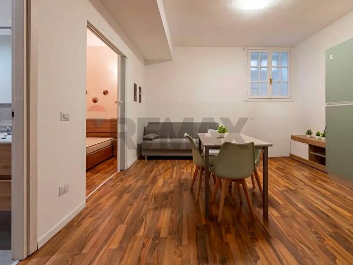 Appartamento bilocale in vendita in Via Privata San Mansueto, Milano