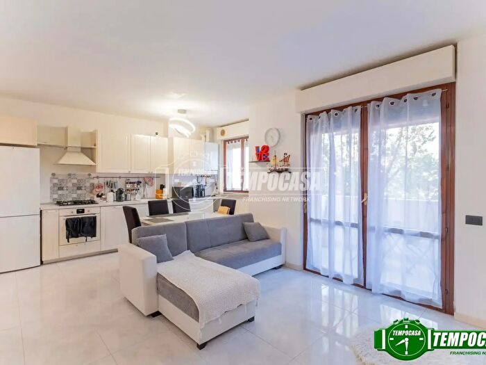 Appartamento bilocale in vendita in Via Milly, Milano