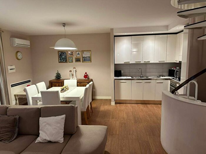 Appartamento trilocale in affitto in Via Chieti, Centro, Castel di Sangro