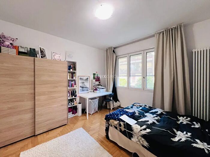 Appartamento con 5 locali in vendita in Via Zize, Padova