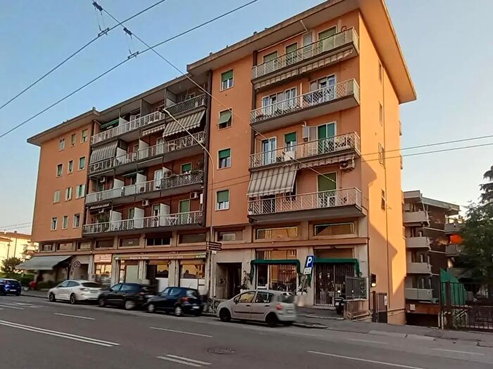 Appartamento trilocale in vendita in Viale Palladio, Verona
