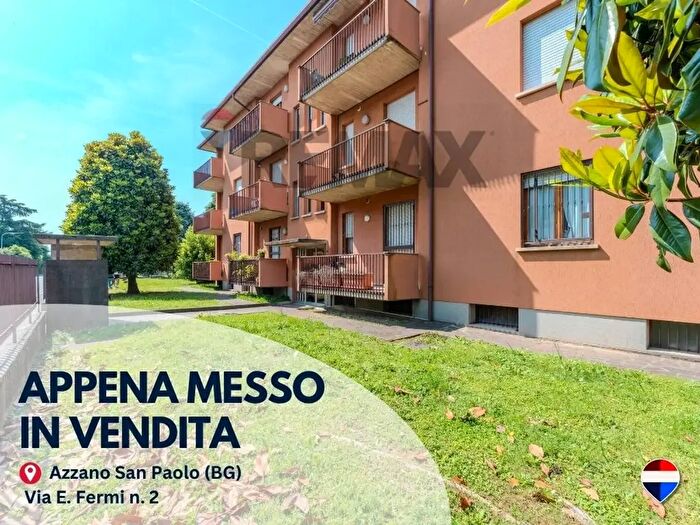 Appartamento trilocale in vendita in Via Enrico Fermi, Azzano San Paolo