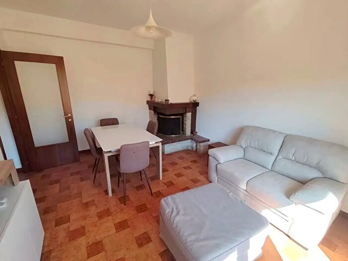 Appartamento trilocale in vendita in Via del Lavatoio Snc, Orte