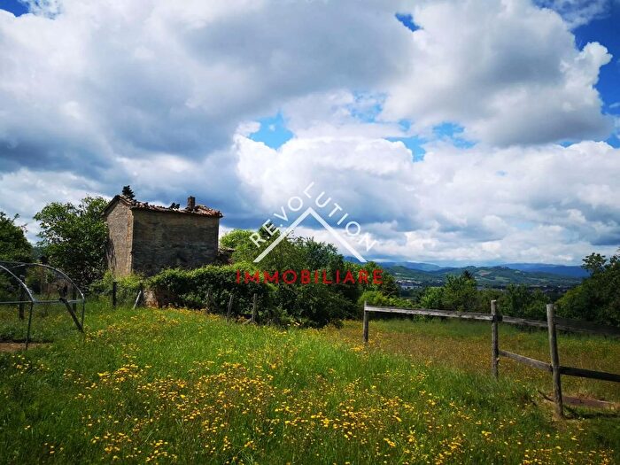 Casa con 6 locali in vendita in Titta, Citta Di Castello