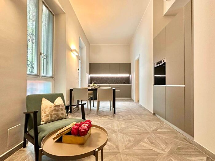 Appartamento trilocale in affitto in Via San Vittore, San Vittore, Milano