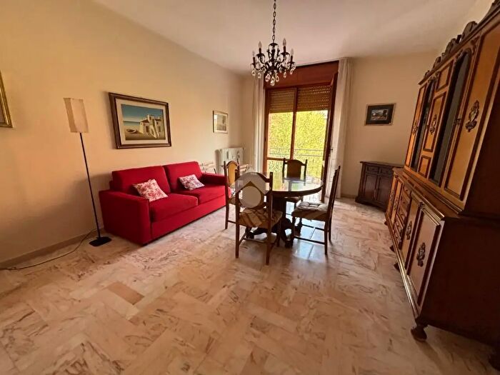 Appartamento trilocale in vendita in Via Giovanni Battista Morgagni, Modena