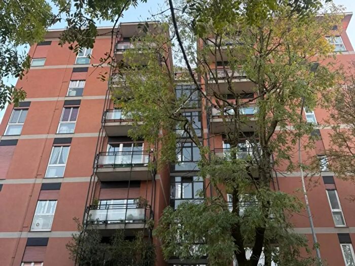 Appartamento bilocale in vendita in Viale Vittorio Veneto, Monza