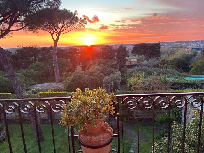 Casa con 6 locali in affitto in Via Cuma Licola, Licola Cuma, Pozzuoli