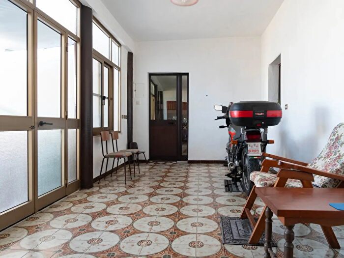 Casa con 5 locali in vendita in Monastir