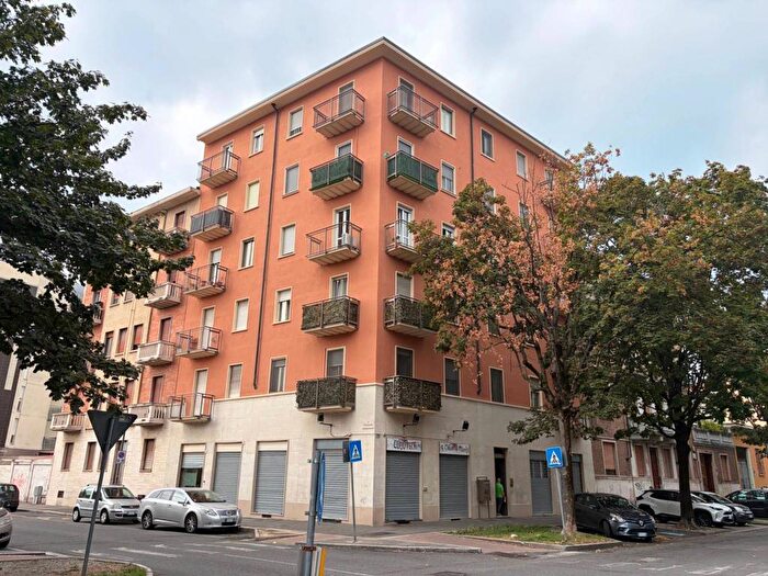 Appartamento bilocale in vendita in Corso Benedetto Brin, Borgo Vittoria, Torino