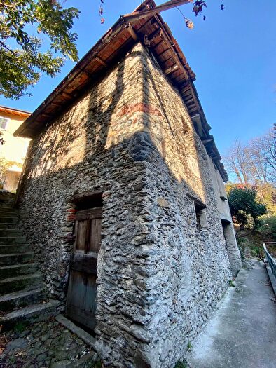 Casa quadrilocale in vendita in Cremia