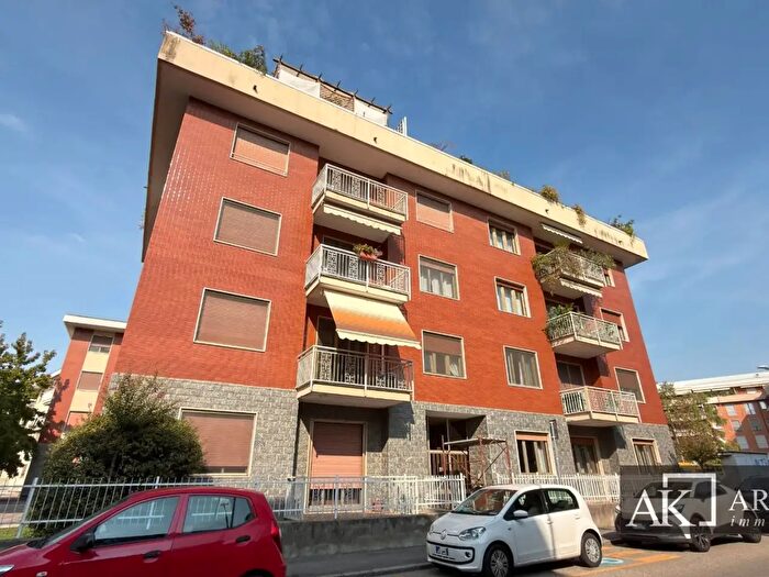 Appartamento trilocale in vendita in Via Ragazzi del ', Novara