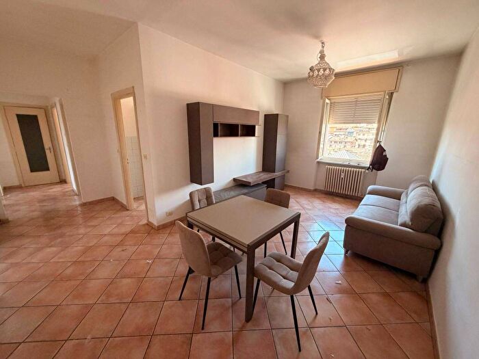 Appartamento quadrilocale in affitto in Piazza Carlo Alberto, Centro, Moncalvo