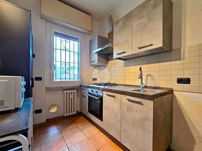 Appartamento quadrilocale in vendita in Viale Sarca, Milano