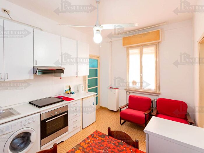 Appartamento bilocale in affitto in Via Roncaglia, Washington, Milano