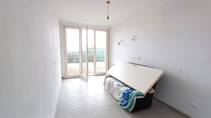 Casa quadrilocale in vendita in Castelfranco Di Sotto