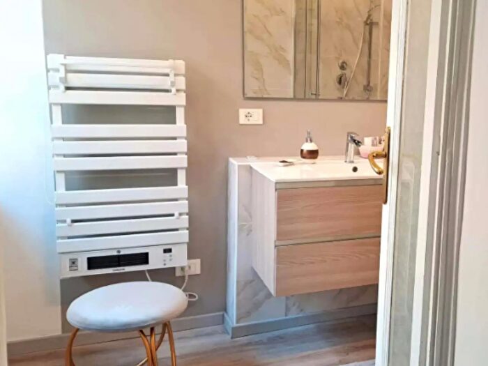 Appartamento monolocale in affitto in Via Principi d'Acaja, Torino