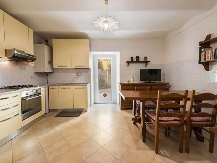 Appartamento monolocale in affitto in Via della Mattonaia, Firenze