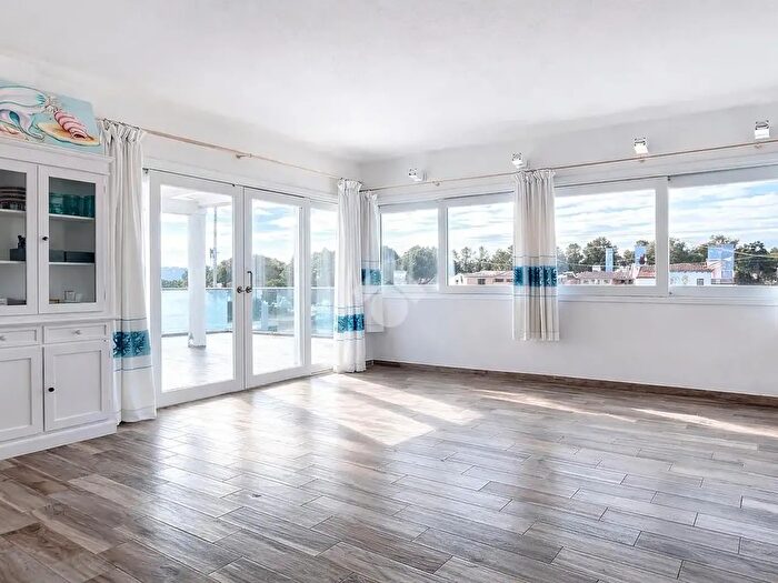 Appartamento bilocale in vendita in Via Lungomare a Doria, Arzachena