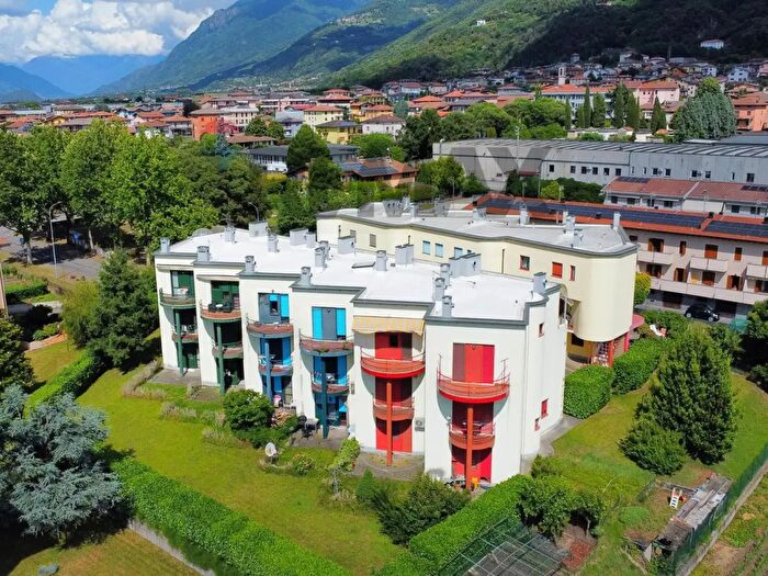Appartamento trilocale in vendita in Pisogne