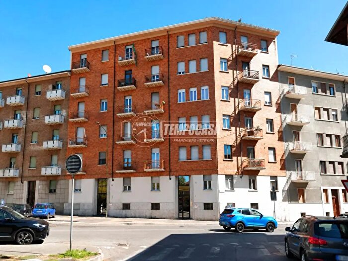 Appartamento quadrilocale in vendita in Via Pianezza, Torino