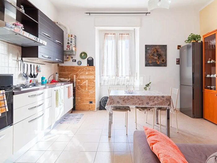 Appartamento bilocale in vendita in Piazza Angilberto, Milano