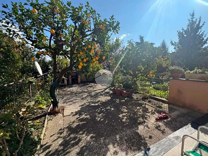 Appartamento con 5 locali in vendita in Via Sara, Sestri Levante