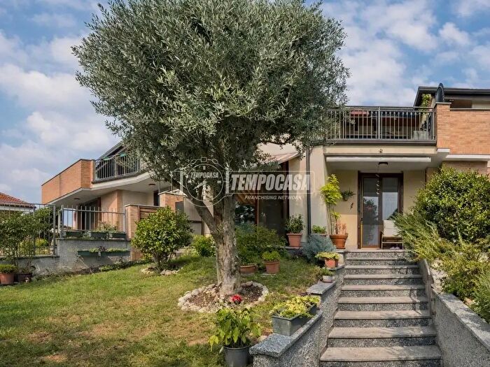 Casa trilocale in vendita in Via Giovanni da Sidriano, Sedriano
