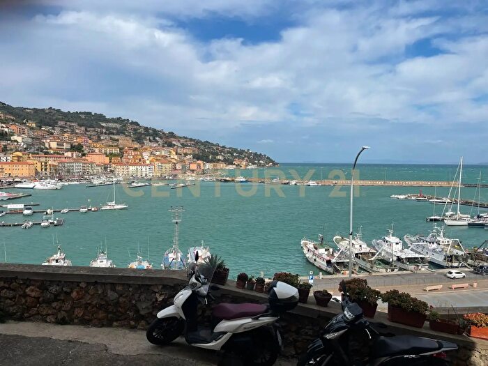 Appartamento trilocale in vendita in Via Collina del Valle, Monte Argentario