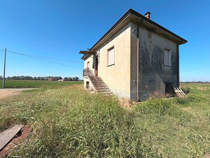 Casa con 5 locali in vendita in Frascale, Castell'Arquato