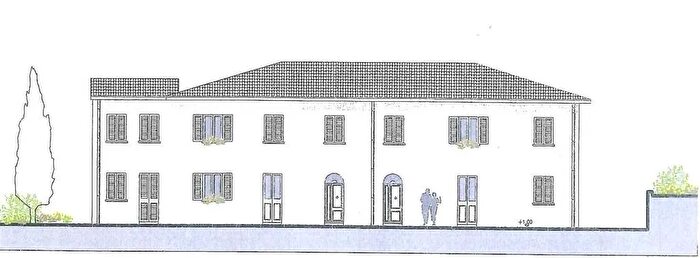 Casa con 14 locali in vendita in Castelfiorentino