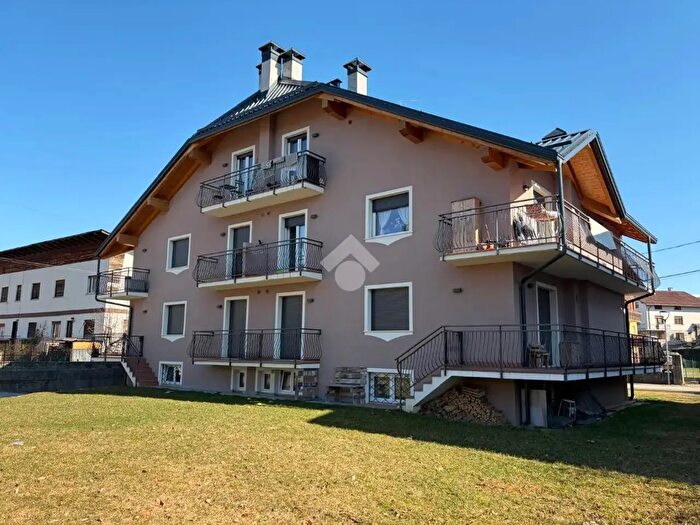 Appartamento trilocale in vendita in Via Gioacchino Rossini, Asiago