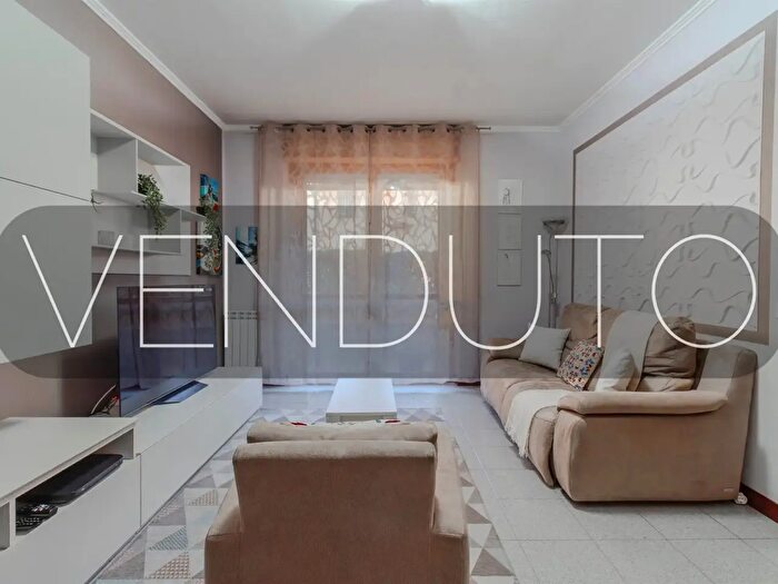 Appartamento trilocale in vendita in Via Valagussa, Concorezzo