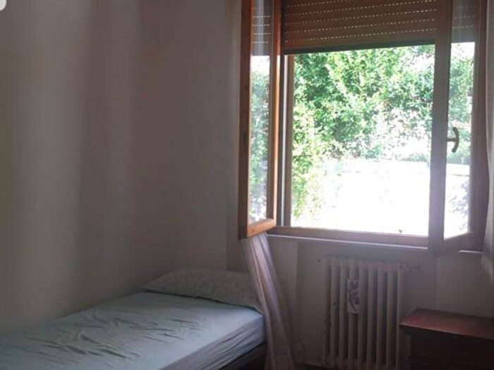 Appartamento con 5 locali in affitto in Via Antonio Vivaldi, Fuori Porta Pispini, Siena