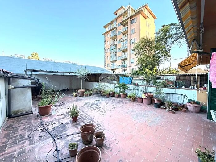 Appartamento con 5 locali in vendita in Via Felice Fontana, Firenze
