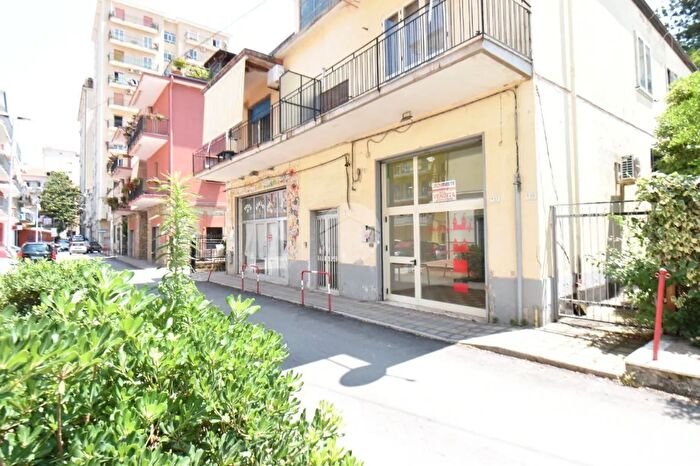 Appartamento trilocale in vendita in Via Quintino Sella, Agropoli