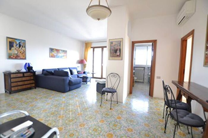 Appartamento quadrilocale in vendita in Riccione