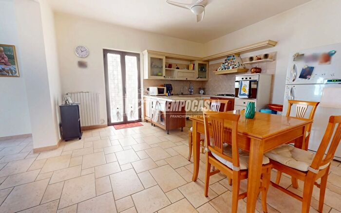 Casa quadrilocale in vendita in Via Giovanni Boccaccio, Bari