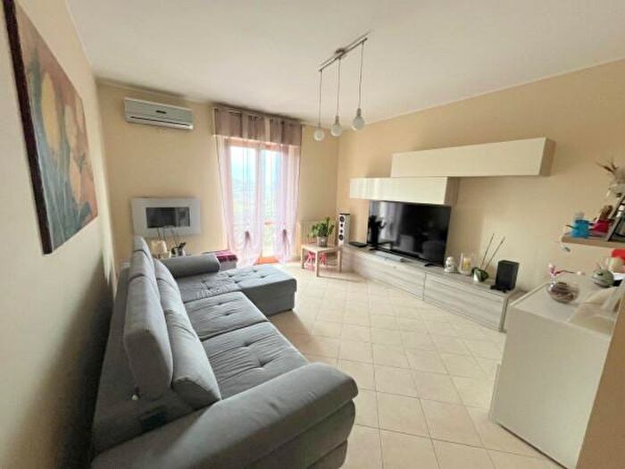 Appartamento con 5 locali in vendita in Via Antonio Gramsci, Paciano