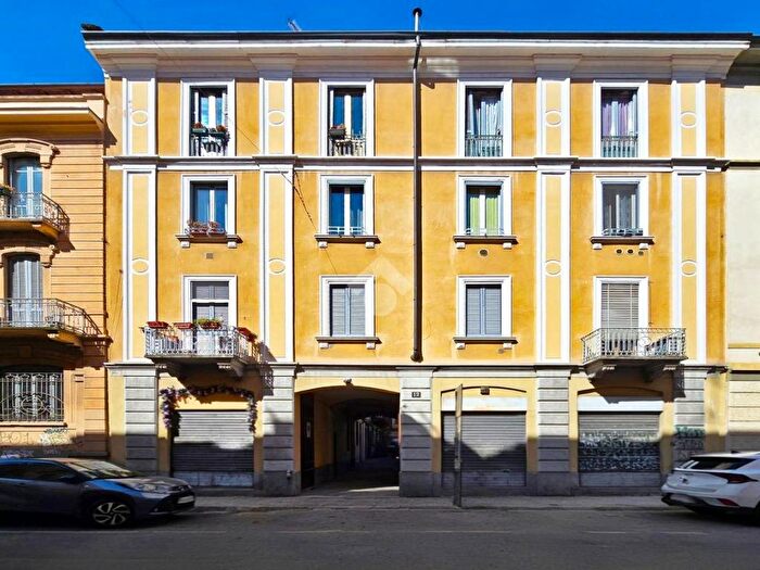 Appartamento bilocale in affitto in Via Pastrengo, Isola, Milano
