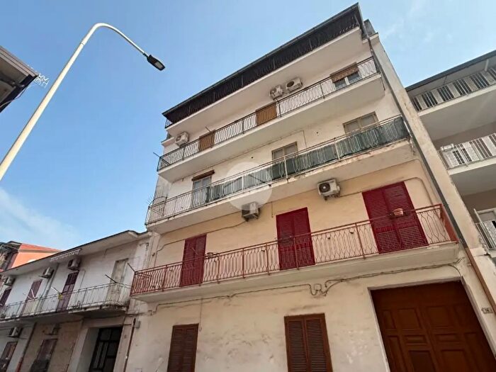 Appartamento trilocale in vendita in Traversa II Fiume, Frattamaggiore