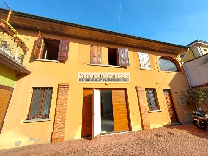 Casa trilocale in vendita in Via Indipendenza, Brescia
