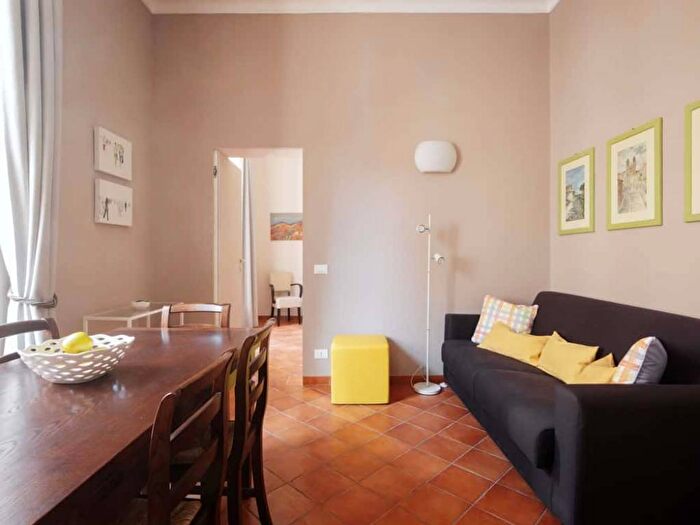 Appartamento trilocale in affitto in Via Cavour, Colle Oppio, Roma