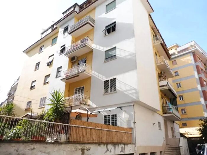Appartamento bilocale in vendita in Via Tor De' Schiavi, Roma