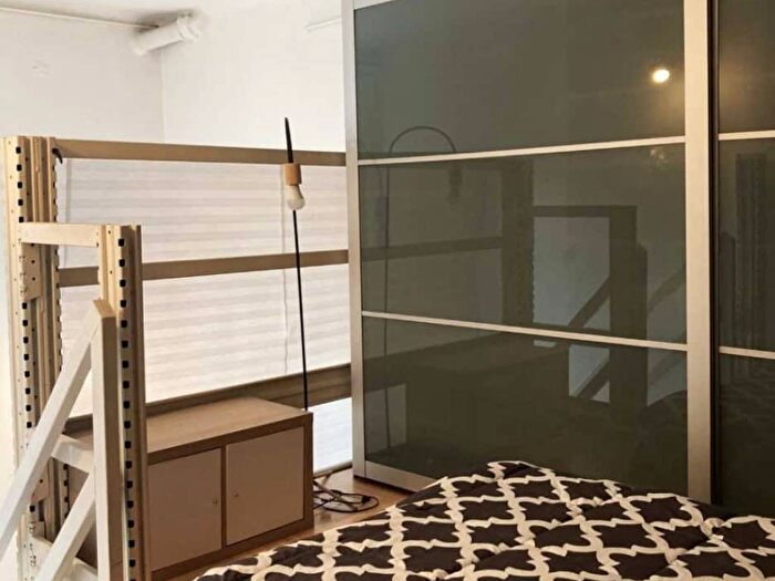 Appartamento monolocale in affitto in Viale Edoardo Jenner, Dergano, Milano