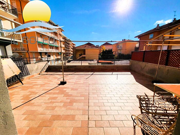 Appartamento monolocale in vendita in Via Aurelia, San Bartolomeo Al Mare