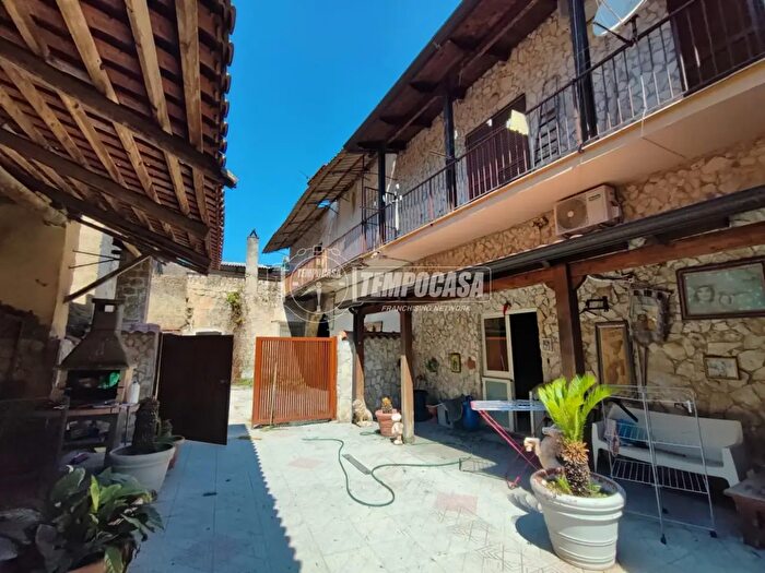 Casa in vendita in Via Costanzo, Lusciano