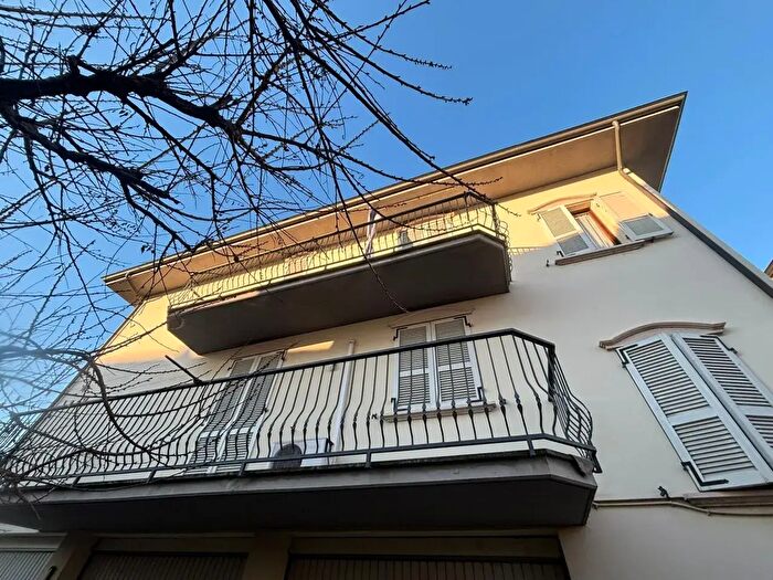 Casa con 5 locali in vendita in Borgonovo Val Tidone