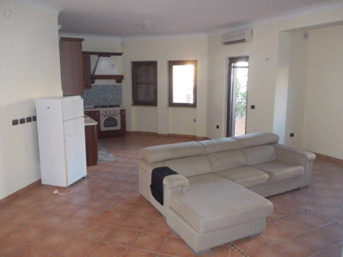 Appartamento trilocale in affitto in Via San Nullo, Licola Paese, Giugliano in Campania